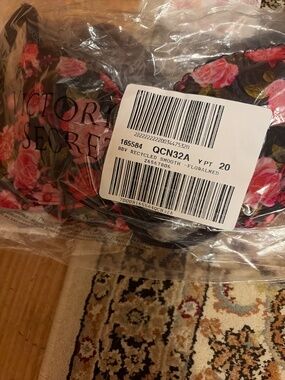 32 A Victoria’s Secret body by Victoria Demi